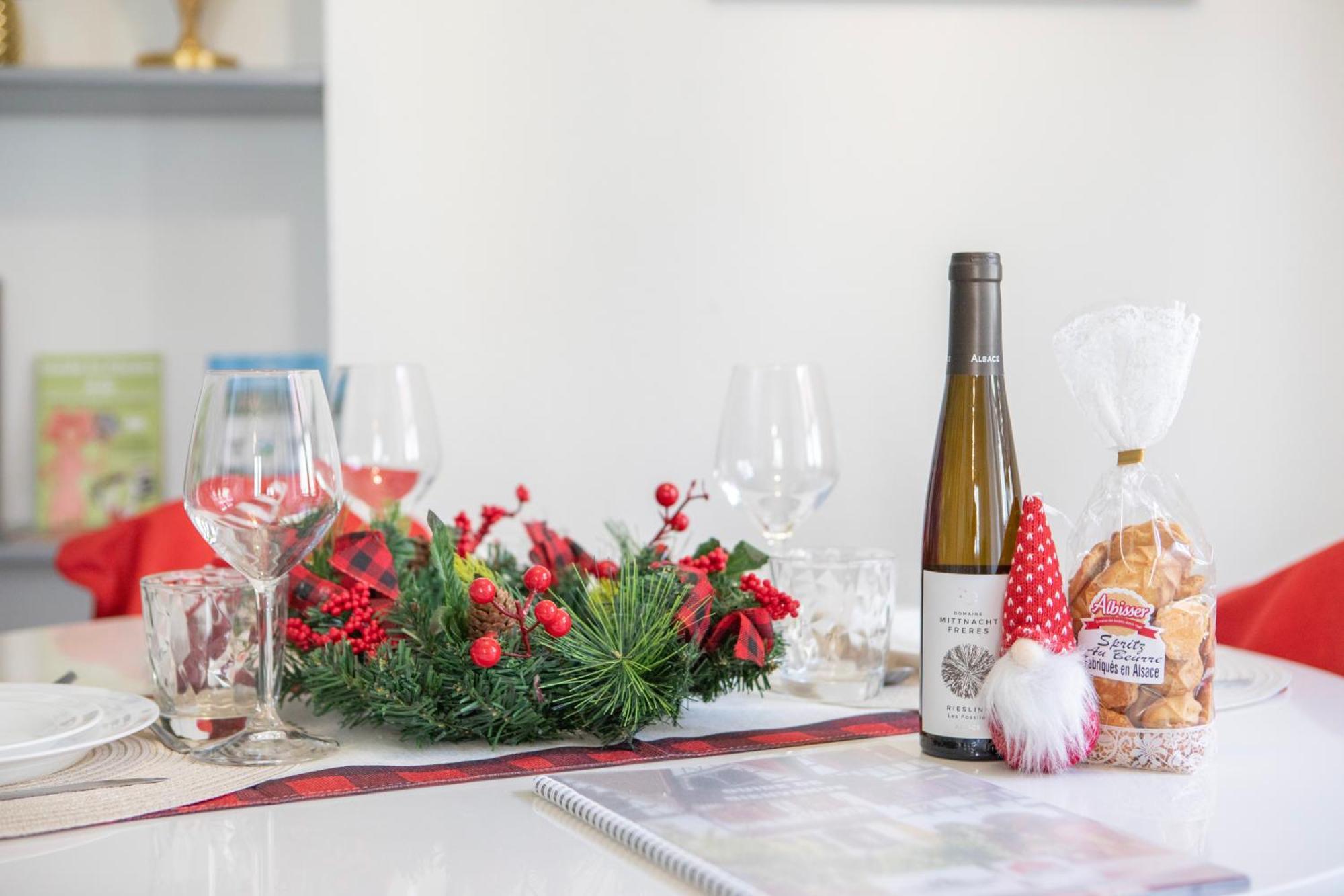 Appartements Duplex 3 Et 4 Personnes - Climatisation - Village Elu Parmi Les "Plus Beaux Villages De France" - Route Des Vins - Centre Alsace Bergheim Exterior foto